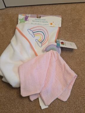 Fruit of the Loom Hooded Towel with Rainbow Embroidery - White and Pink